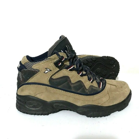 brooks hiking shoes
